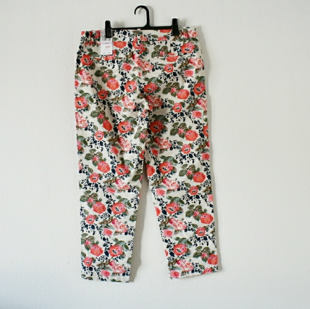 Dockers summer stretch crop Floral pants